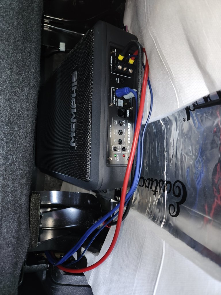 subwoofer truck.jpg