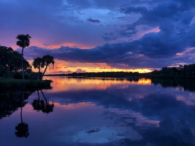 thumbnail_IMG_4316 sunset riva life.jpg