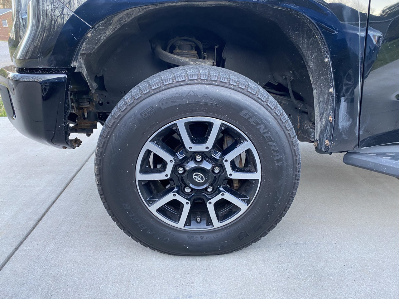 TIRE CLOSE UP.jpg