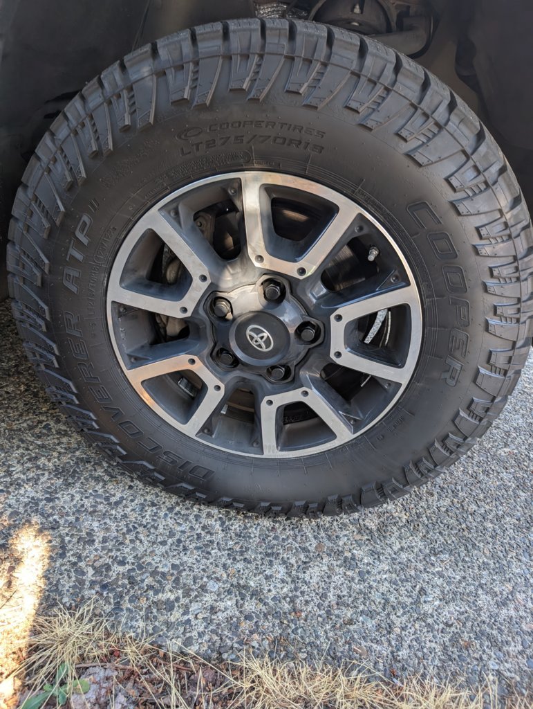Tire1.jpg