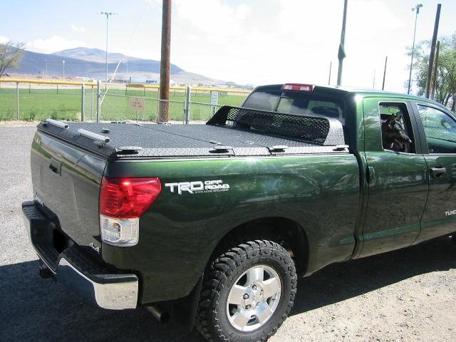 Tonneau1.jpg