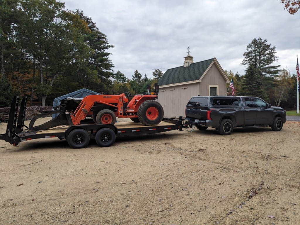 Towing Tractor.jpg