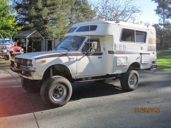 toyota-chinook-4x4-camper-rv-70s-bad-ass-1.jpg