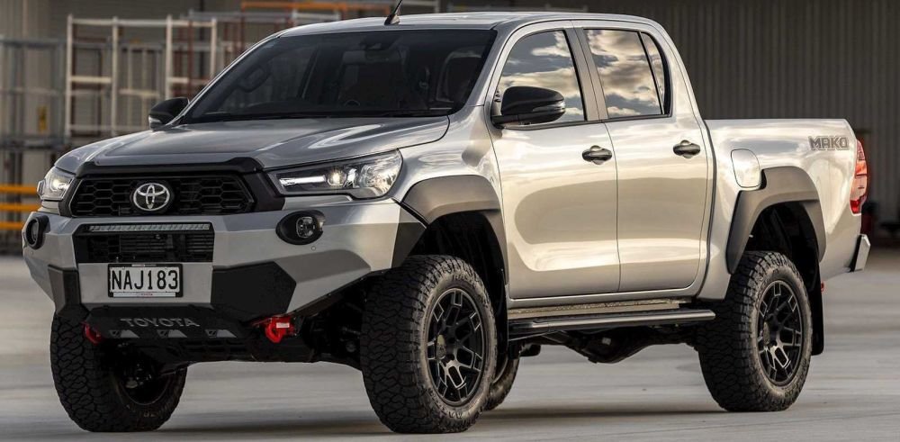 Toyota-Hilux-Mako-2a.jpg
