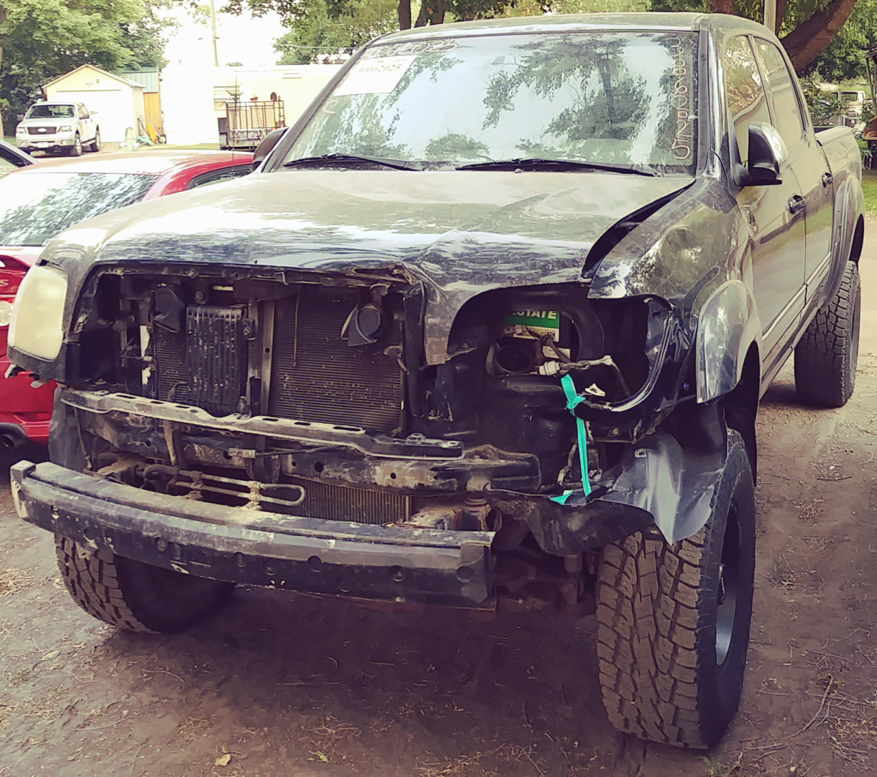 TOYOTA TUNDRA 3.jpg