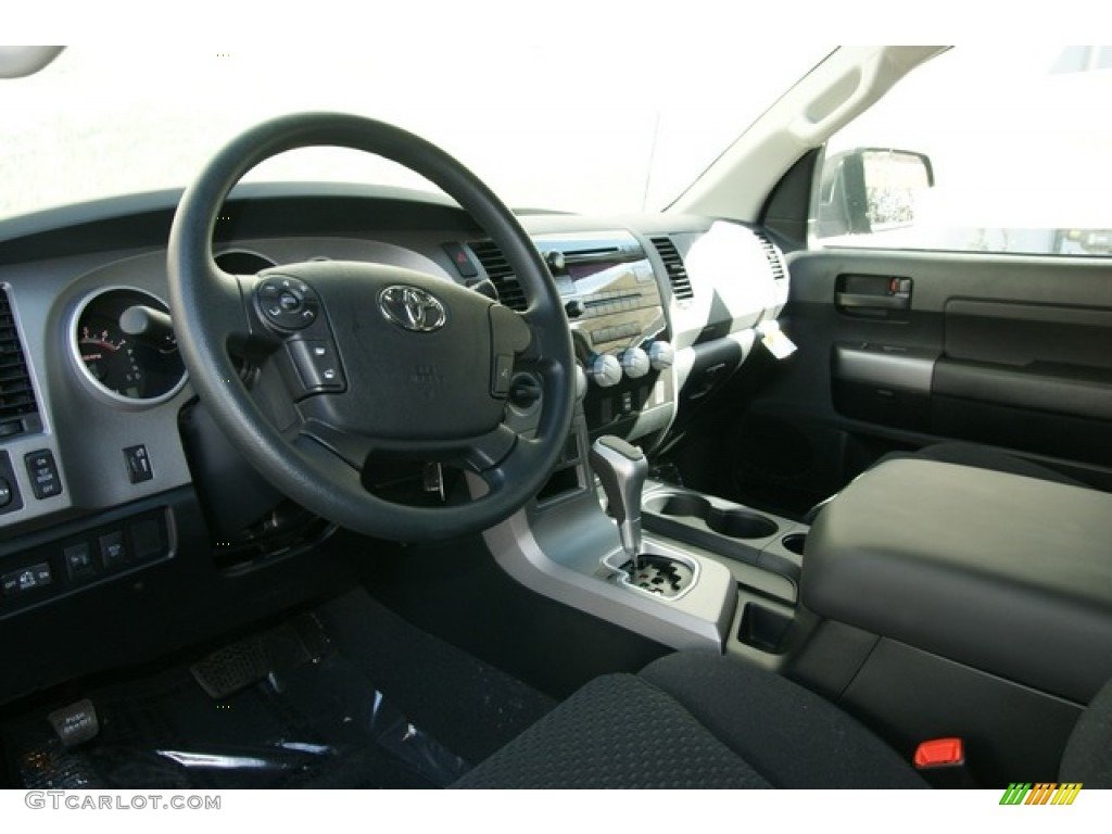 Toyota Tundra Interior Image.jpg