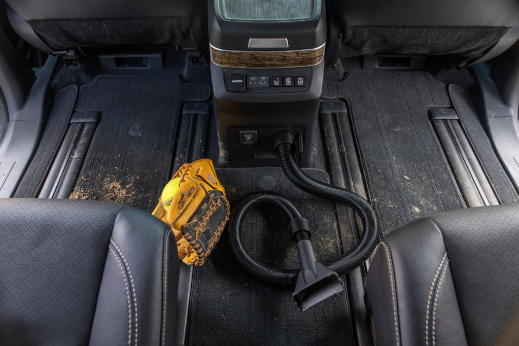 Toyota_2025-Sienna_Platinum_0009.jpg