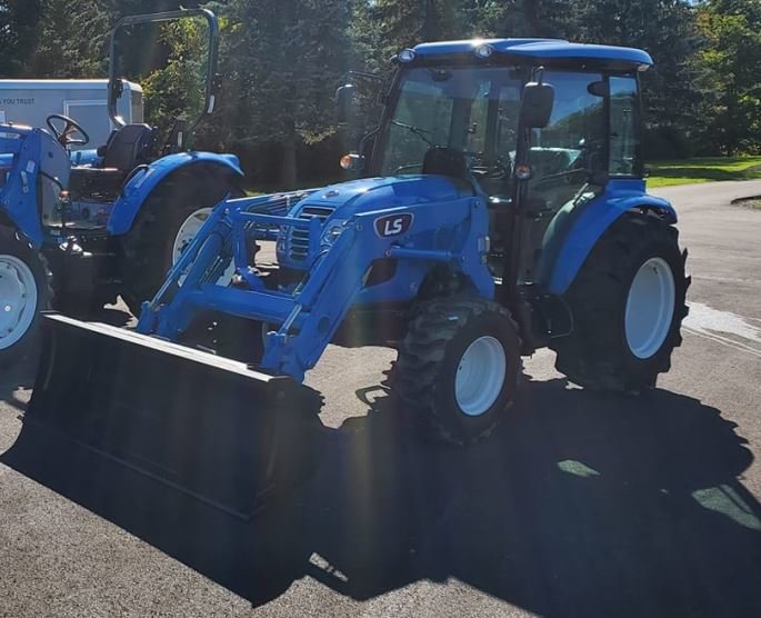 Tractor.jpg
