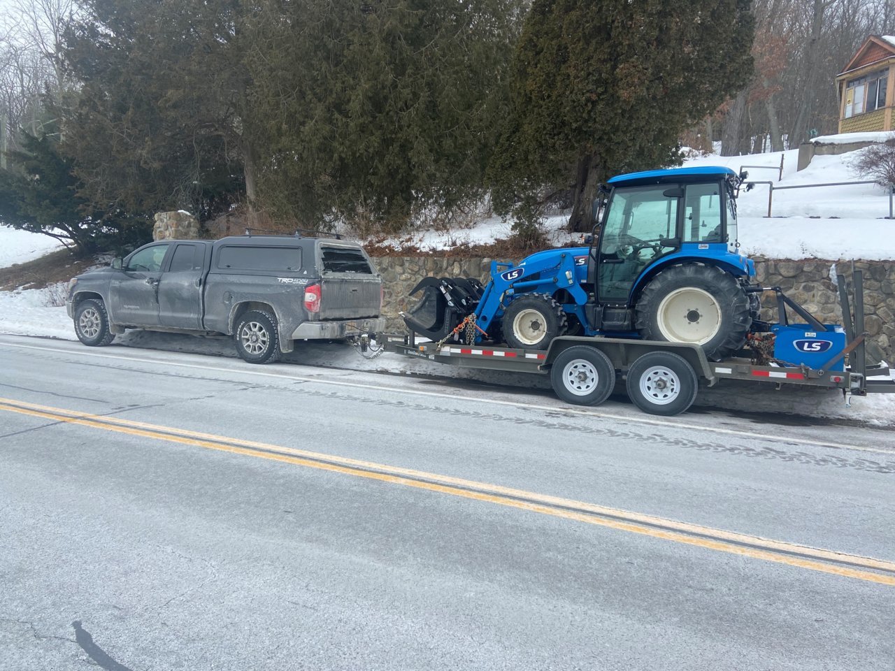 Tractor.jpg