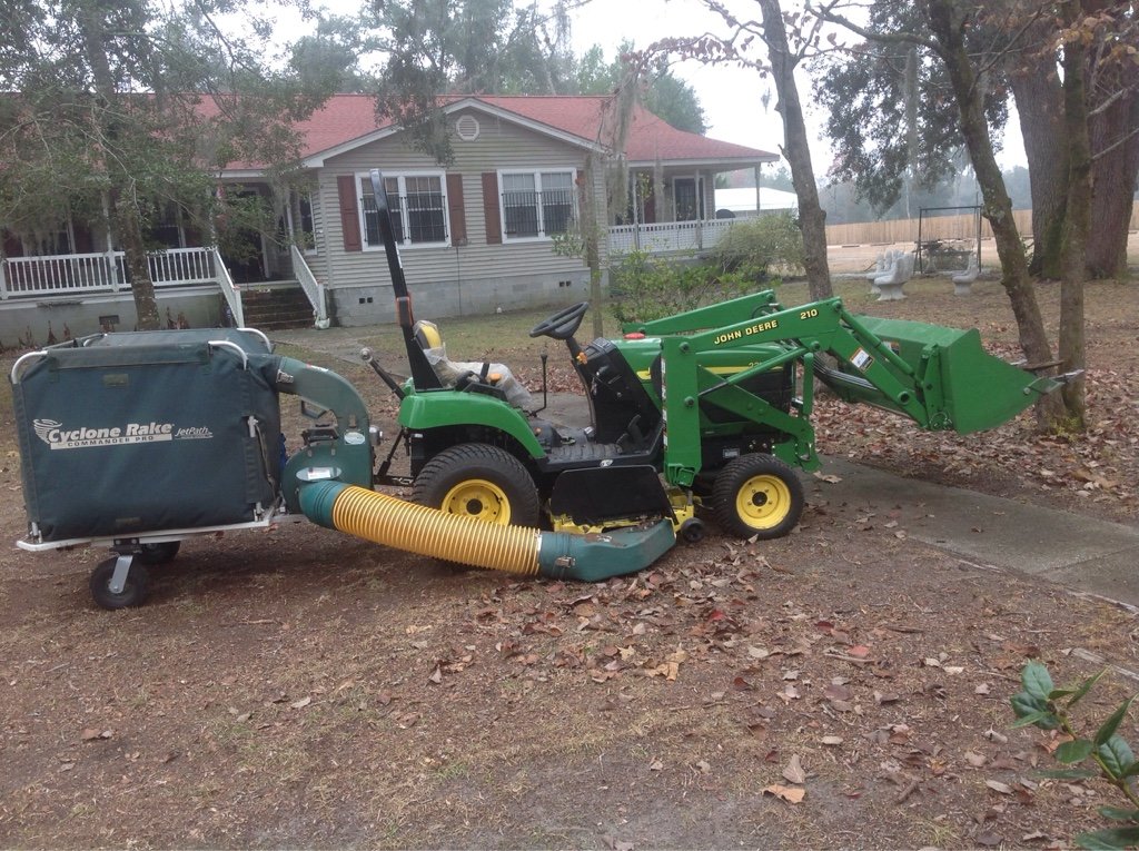 tractor3.jpg