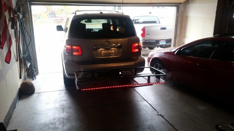 Discount Ramps Hitch Cargo Carrier Magnetic Mount LED Flat-4 Tail Light Kit 