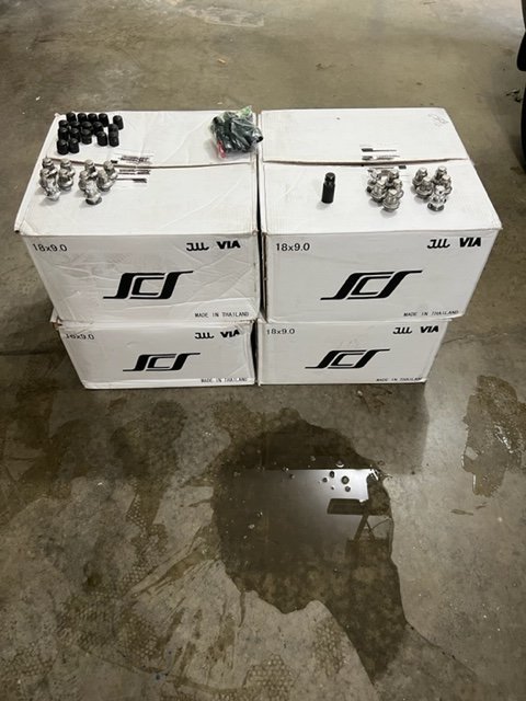 trd_wheels_boxed.jpg
