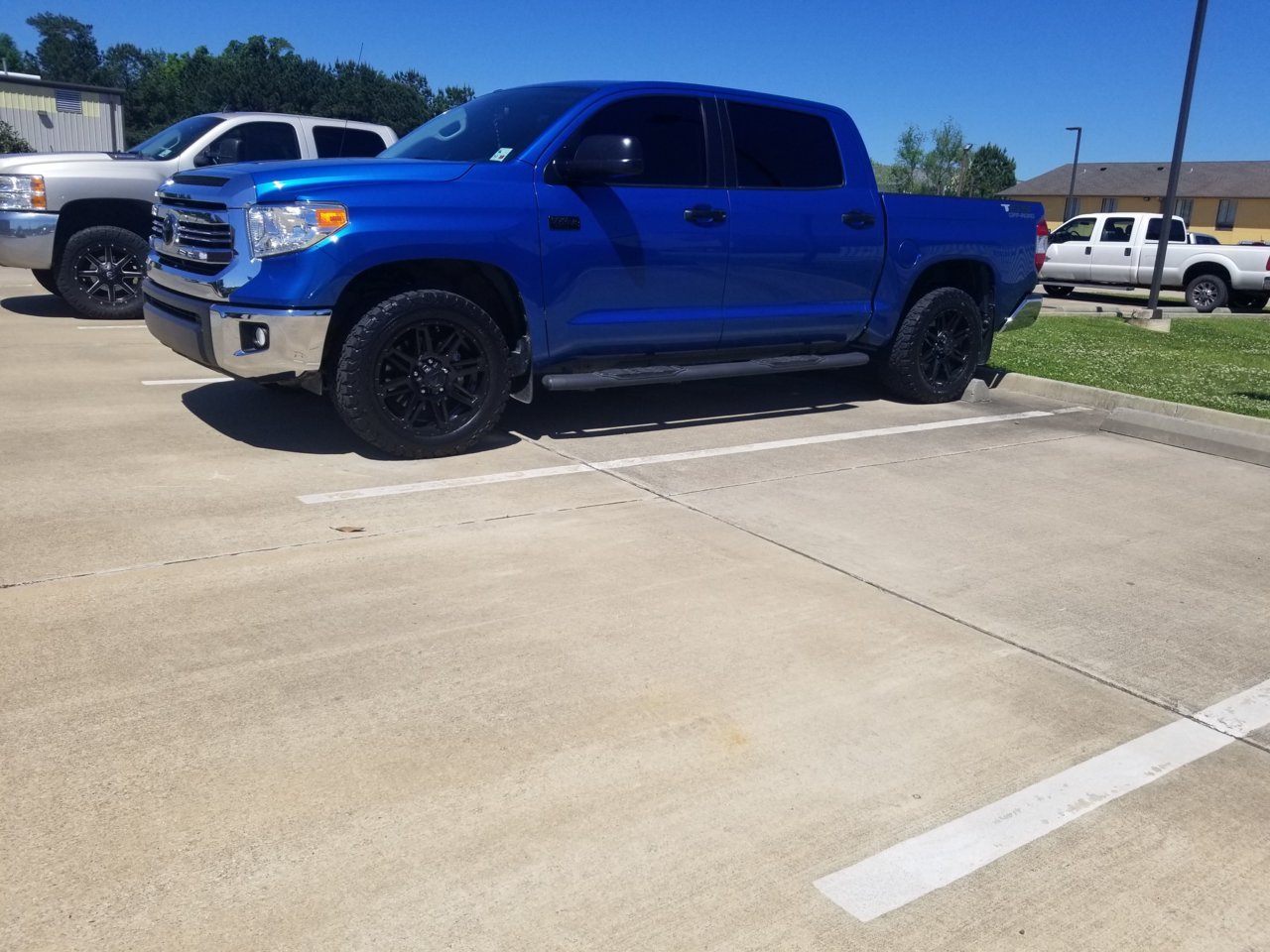 Truck(0).jpg