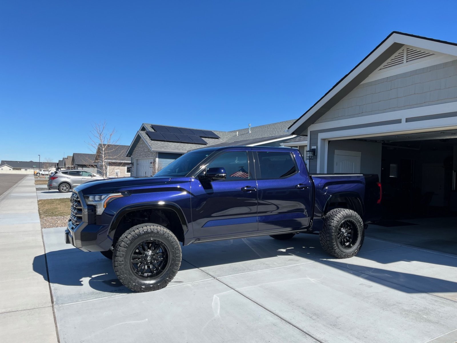 Truck.jpg