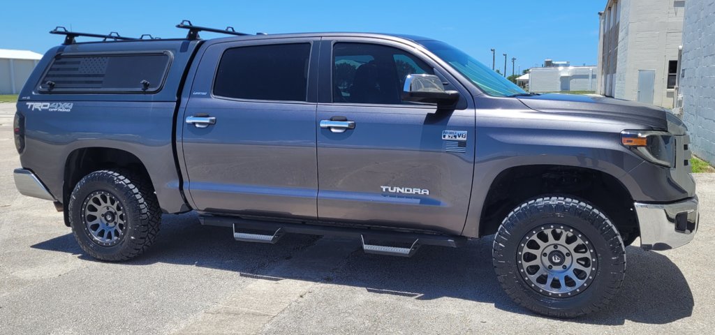 Truck.jpg