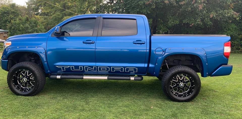 Truck.jpg