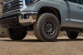 truck-kmc-km544-mesa-18x9-satin-black-et_9e72f3ba161912b3db87b78e3c8490c09aae5b38.jpg