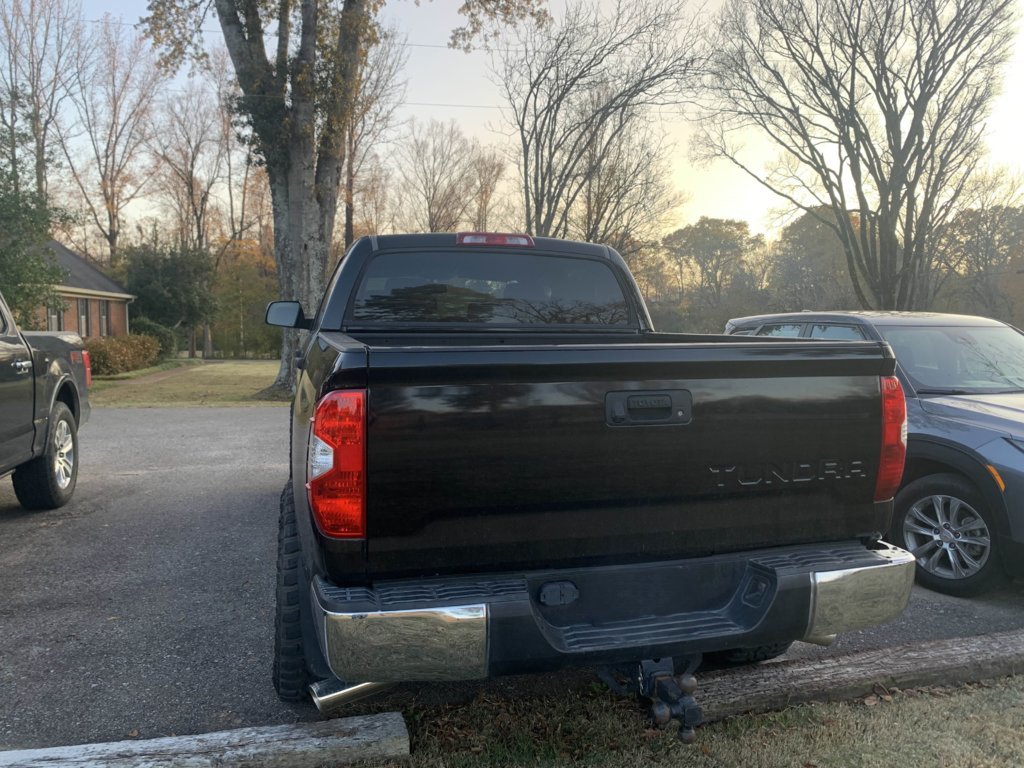 Truck Lean 1.jpg