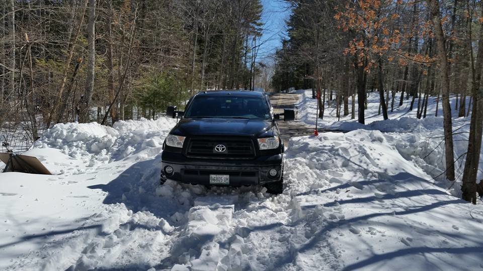 truck stuck.jpg