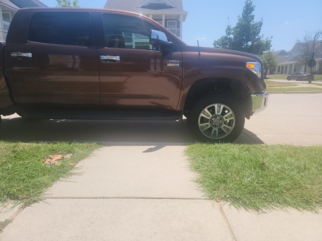 Truck Tires (1).jpg