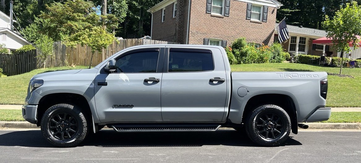 truck1.jpg
