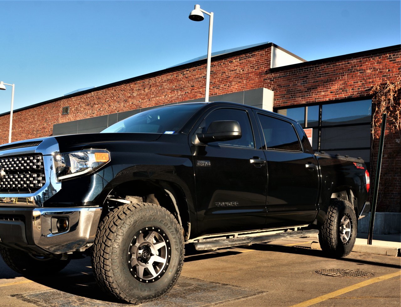 truck2.jpg