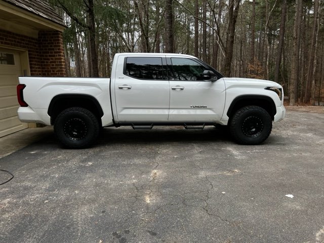 Tundra 1.jpg