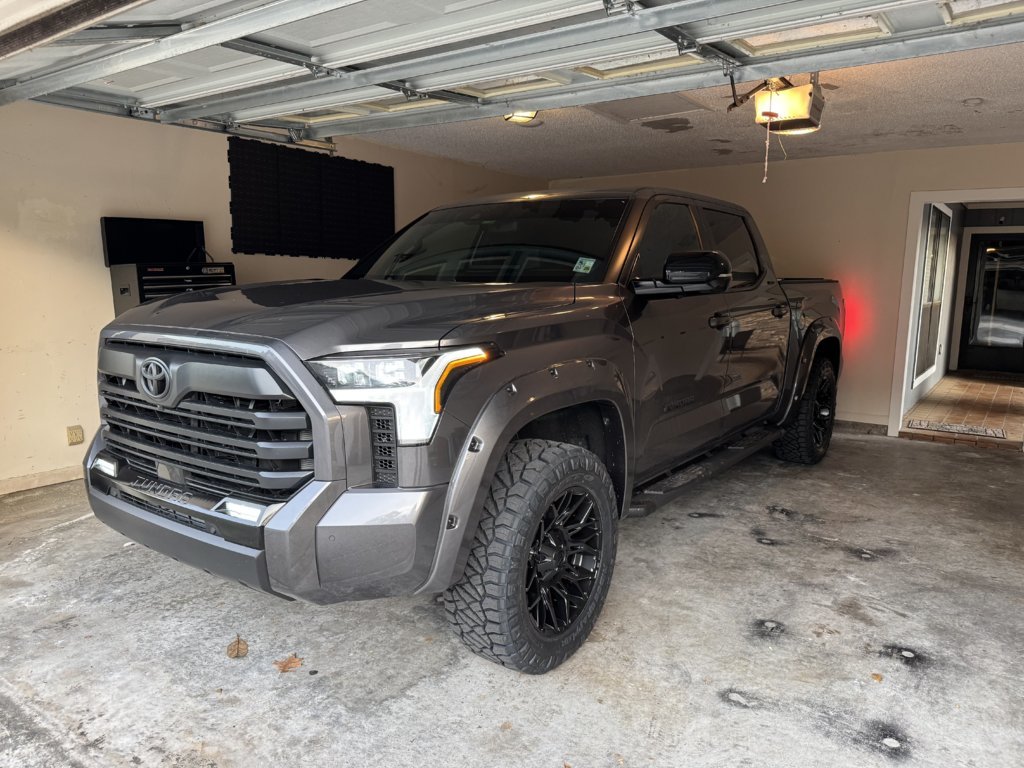 Tundra-13.jpg