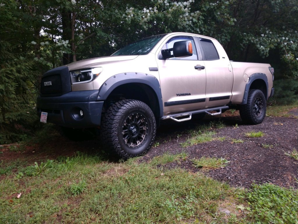 Tundra 2.jpg