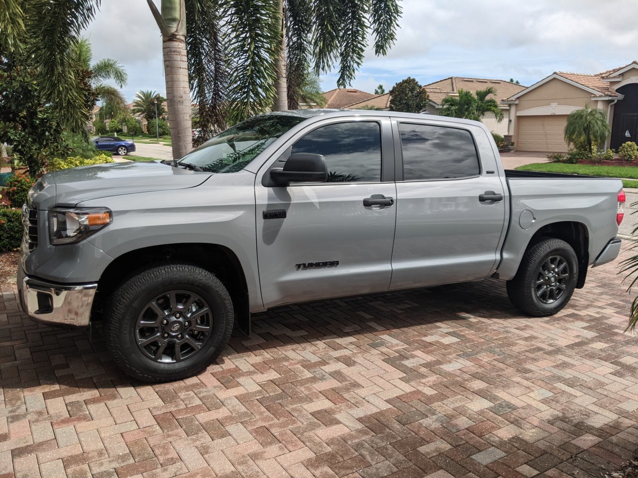 Tundra 2021.jpg