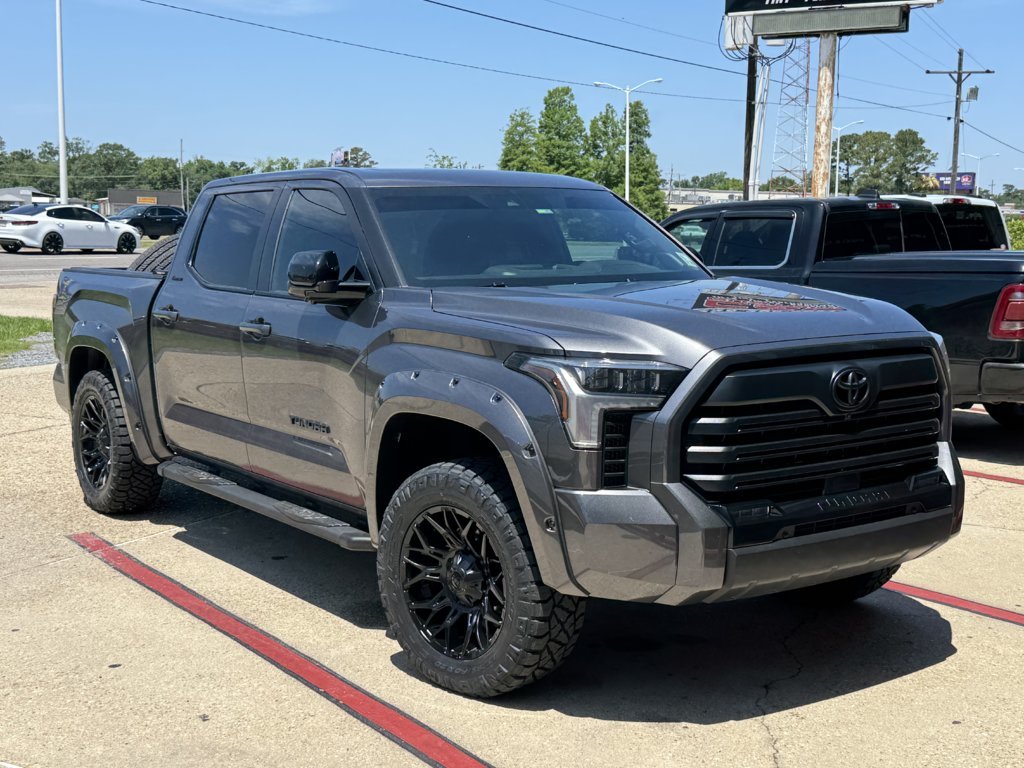 Tundra-8.jpg