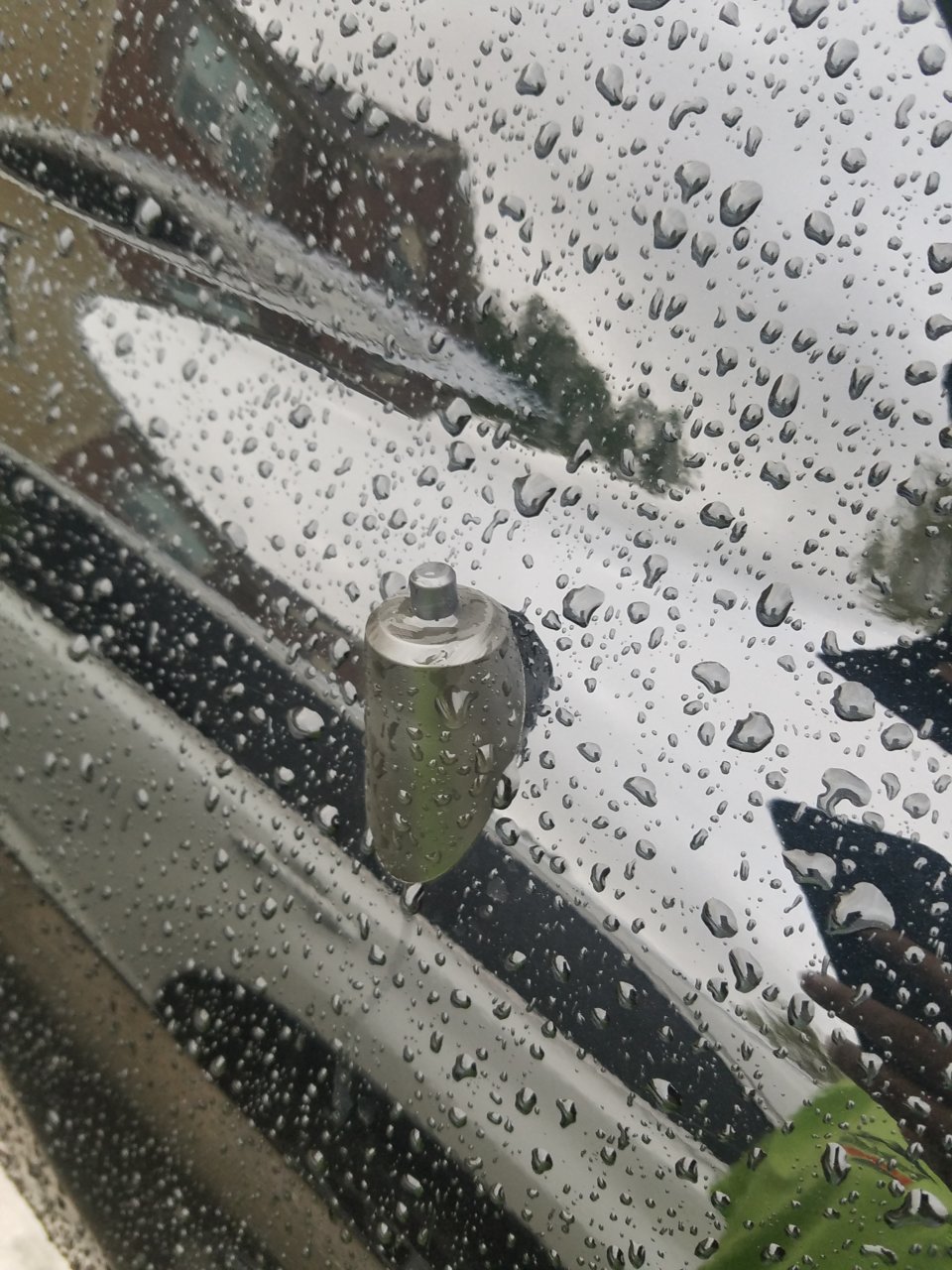 Tundra Antenna.jpg