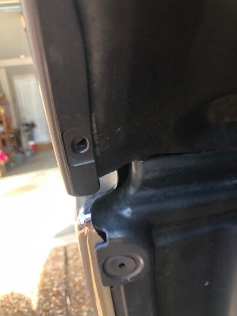 tundra bumper clip.jpg