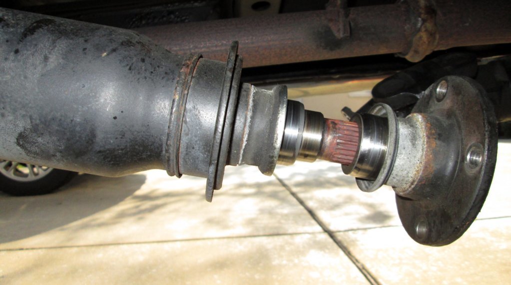 Tundra center bearing 025.jpg