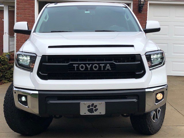Tundra Front Fog Light Compare.jpg