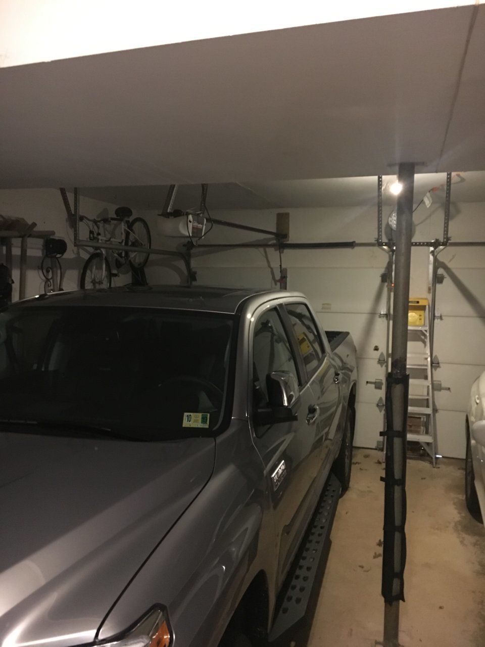 tundra garage.jpg
