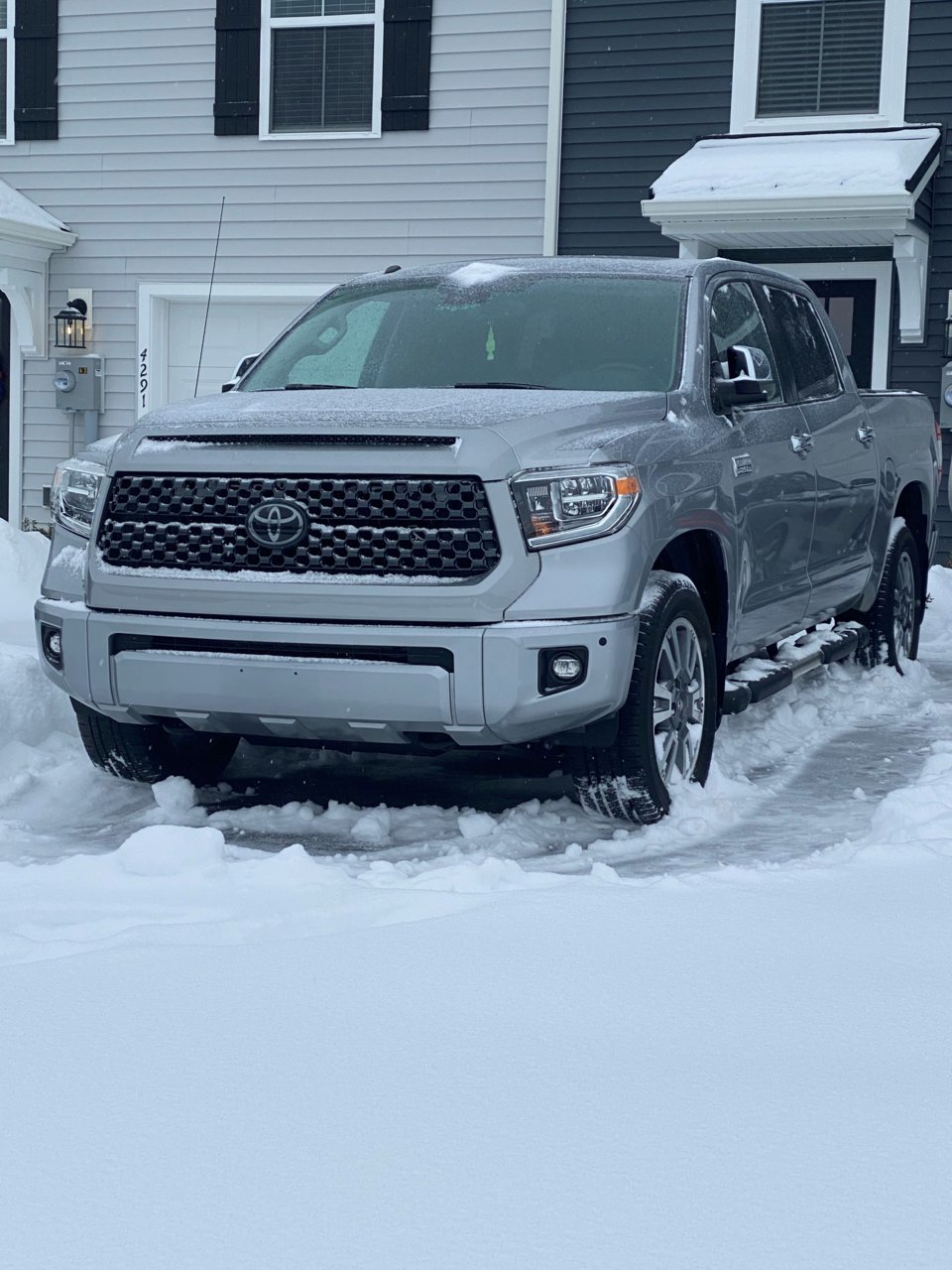 tundra.jpg