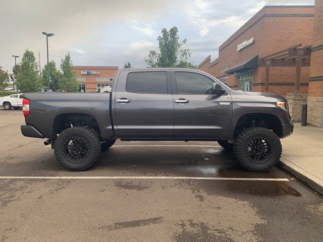 Tundra lifted.jpg