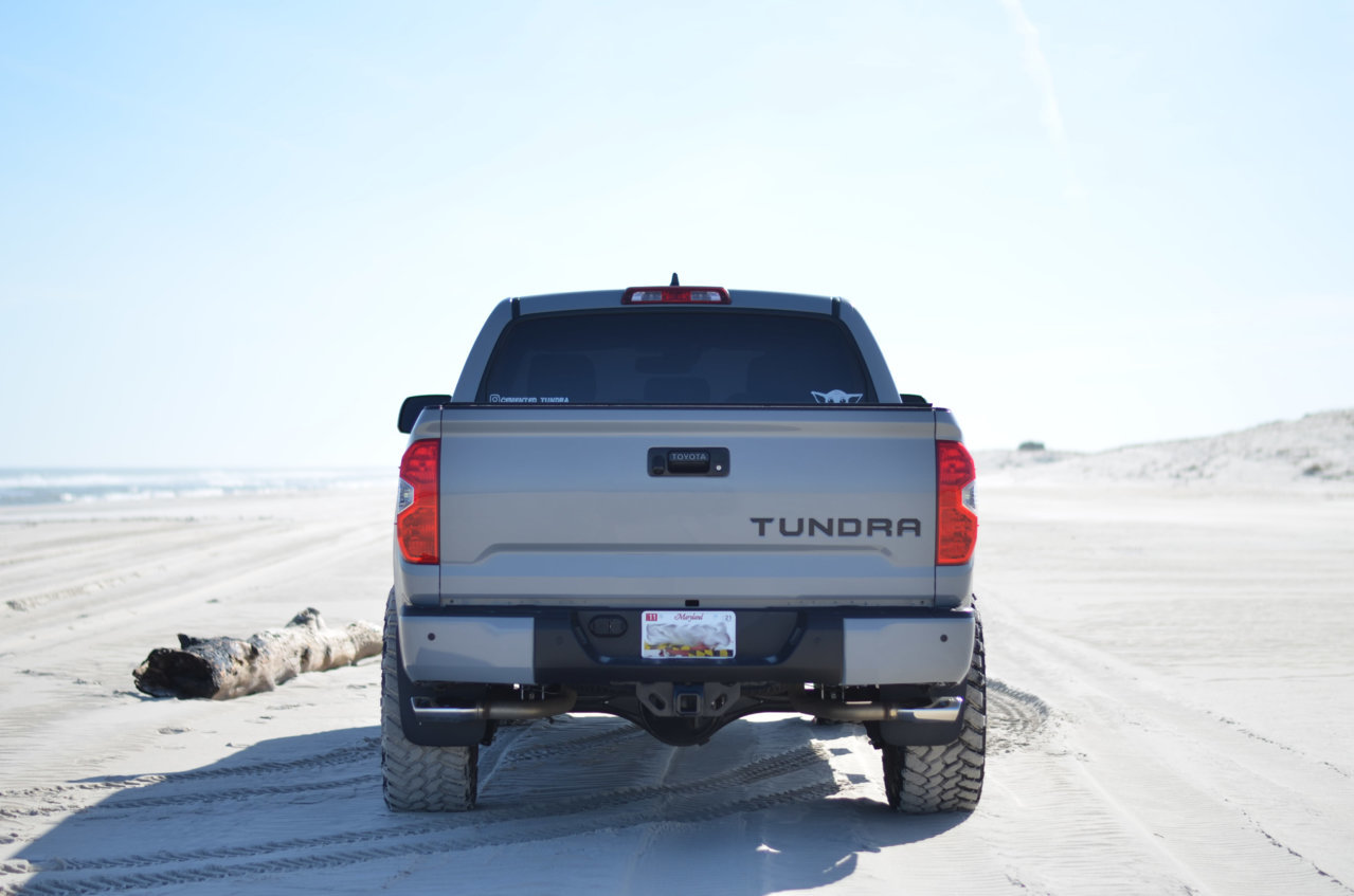 Tundra rear cody delete tag blur.jpg