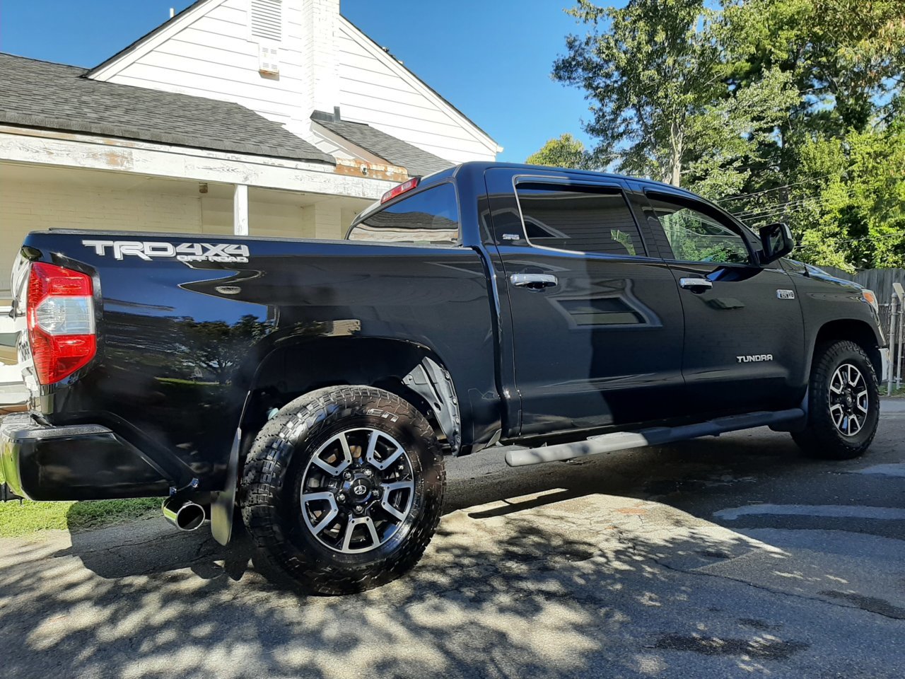 tundra sept21-2.jpg