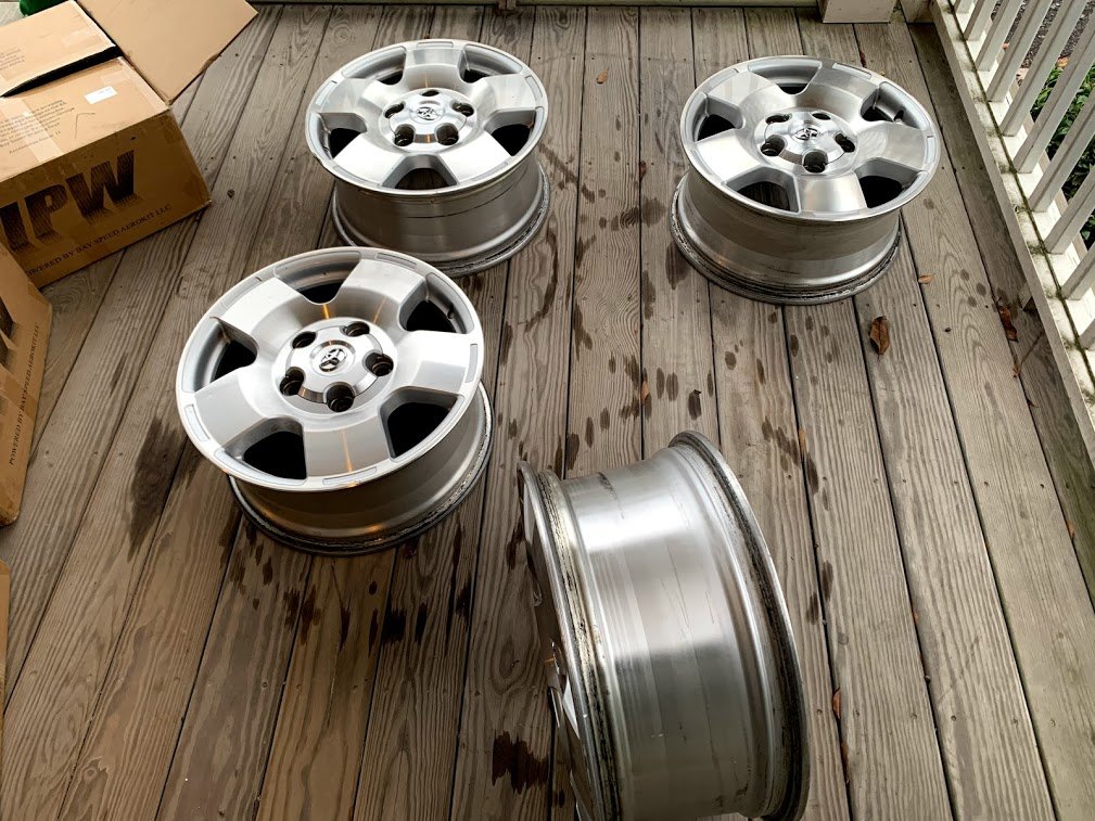 Tundra Wheels 1.jpg