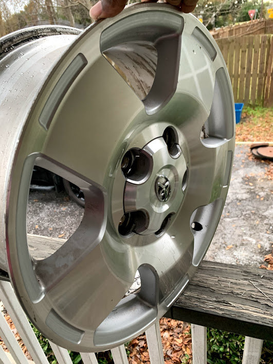 Tundra Wheels 4.jpg