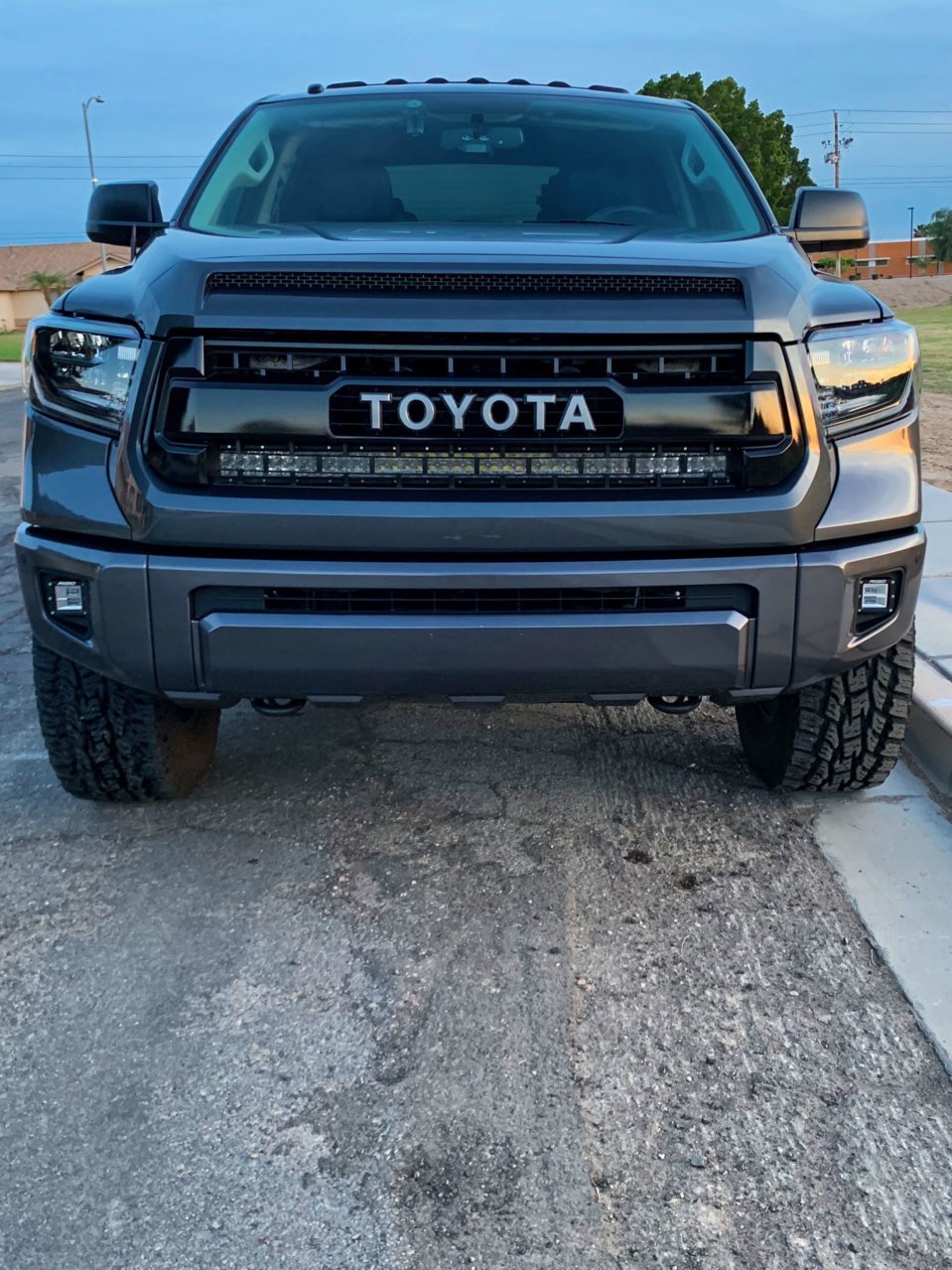 Tundra05.jpg