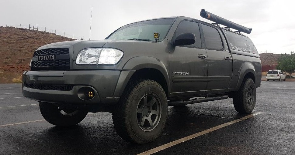 TUNDRA1.jpg