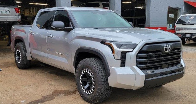 Tundra22A.jpg