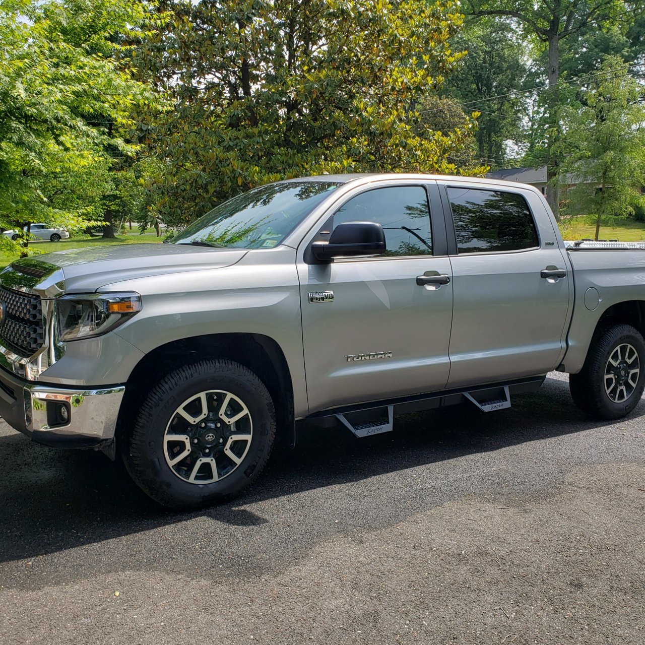 Silver Sky Metallic picture thread | Page 71 | Toyota Tundra Forum