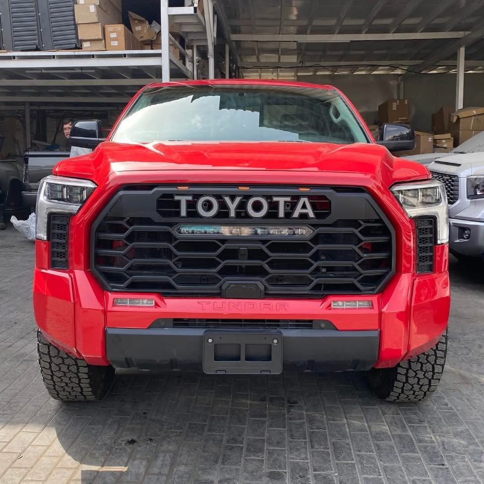tundra_facelift_3.jpg