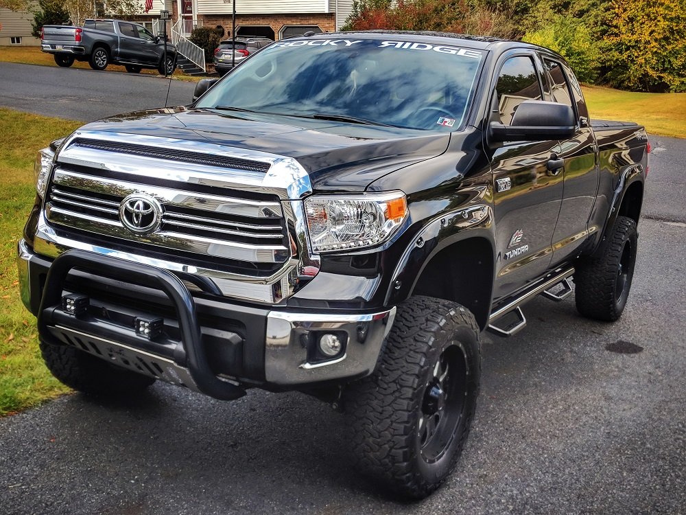 Tundrahouse.jpg