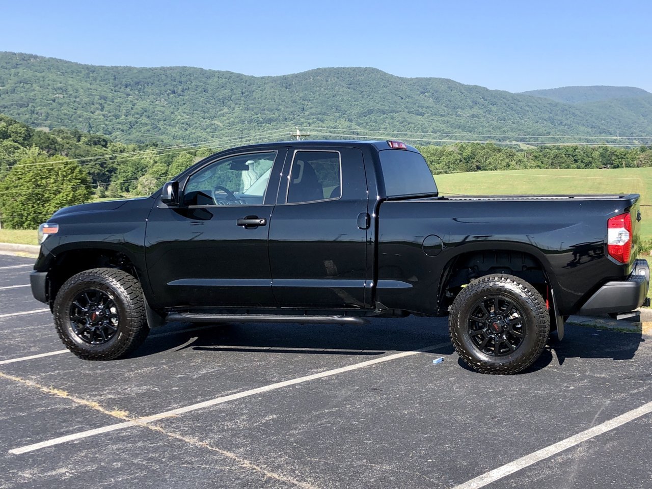 So which wheels look better? | Toyota Tundra Forum