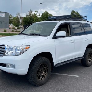 Sean Landcruiser 200 White 18x8.5 FX Pro Matte Bronze FNFX88550188 1200 (2)
